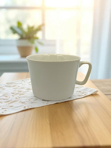 6"x4" PORCELAIN BOWL W/HANDLE