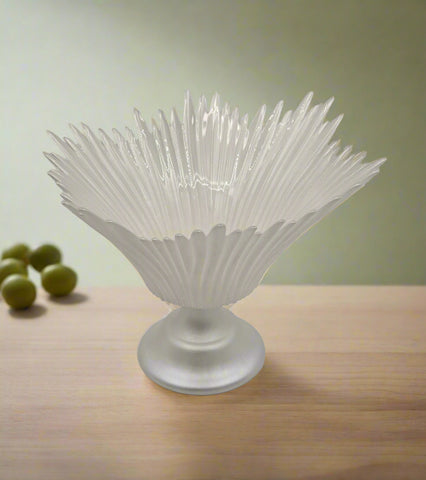 12"x9" FOOTED GLASS BOWL-PEARL
