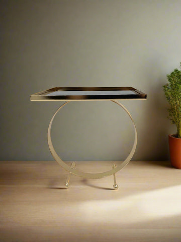 7"x7.25"x8.5" STAND-GOLD-RECTANGLE