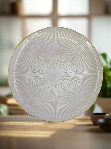 8.25" GLASS PLATE-GOLD RIM-ROUND