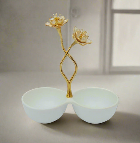 8" 2 SECTION NUT DISH W/FLOWER