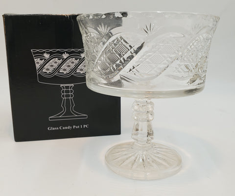 5.25"X6" GLASS FOOTED STAND